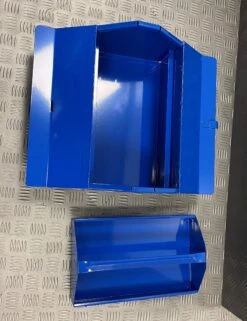 King Dick KBTB19T 19" Steel Barn Type Tool Box -Stahlwille Shop BTB14T 4 1 scaled 1