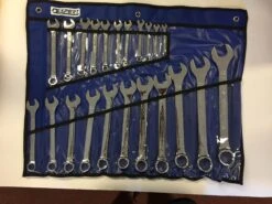 Expert By Facom E110326 22 Piece Metric Combination Spanner Set Supplied In Tool Roll 6-32mm -Stahlwille Shop e110326 1
